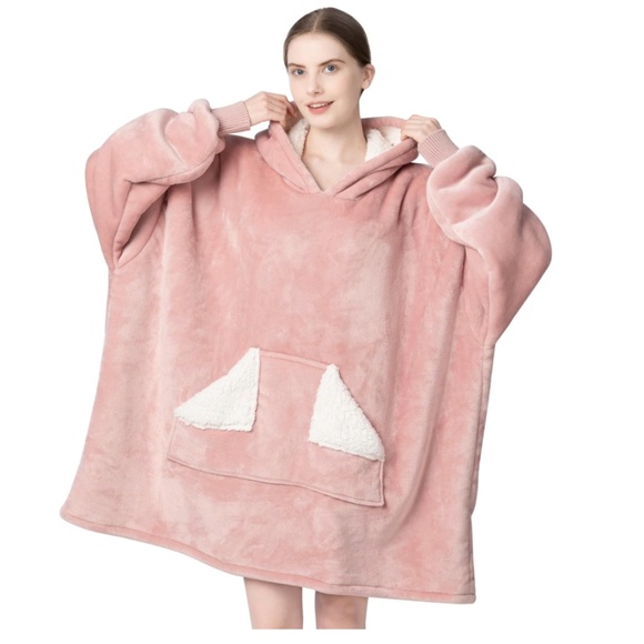 B978 Ultra Soft Cozy PINK Wearable OVERSIZED Blanket One Size - Picture 1 of 4